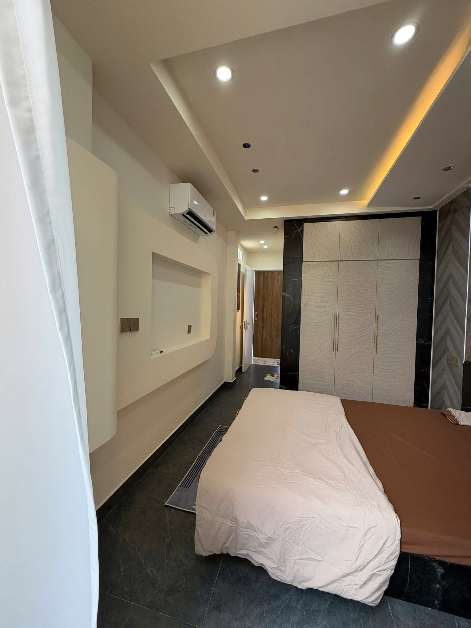 Bán gấp siêu phẩm nhà tại Nguyễn Thiện Thuật, Phường 11, Quận 3, TP. HCM, 32m2 đẹp xuất sắc