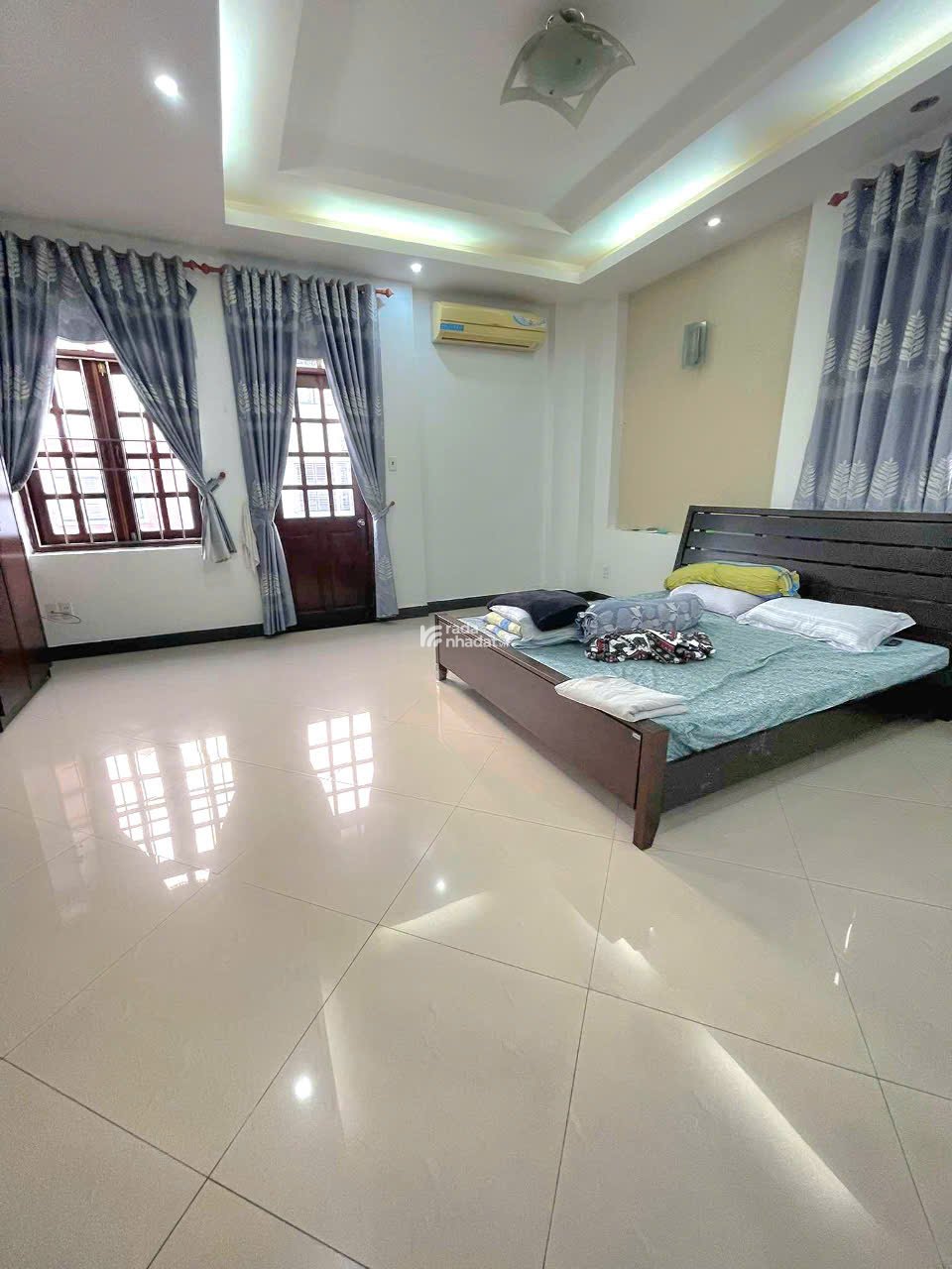 Bán Nhà Khu Tên Lửa,P.Tân Tạo (10 x 20 - 3 Tầng) 22,8 Tỷ TL