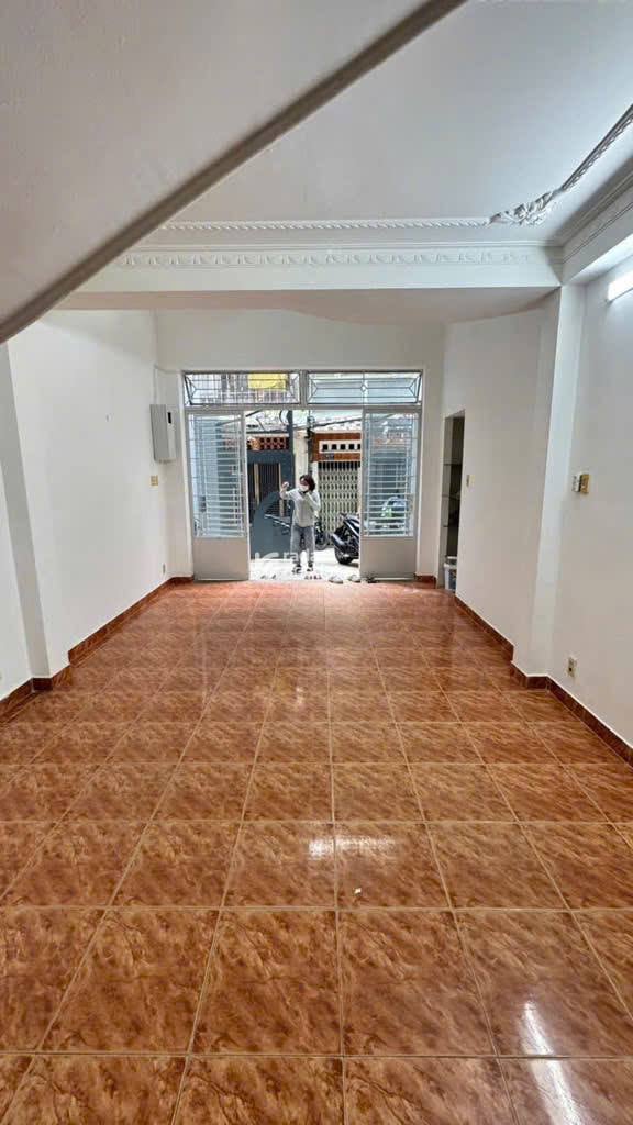 [PHÚ NHUẬN] 4 PN GẦN 60M2 - HUỲNH VĂN BÁNH - 3TẦNG - CHỈ 7.5 TỶ