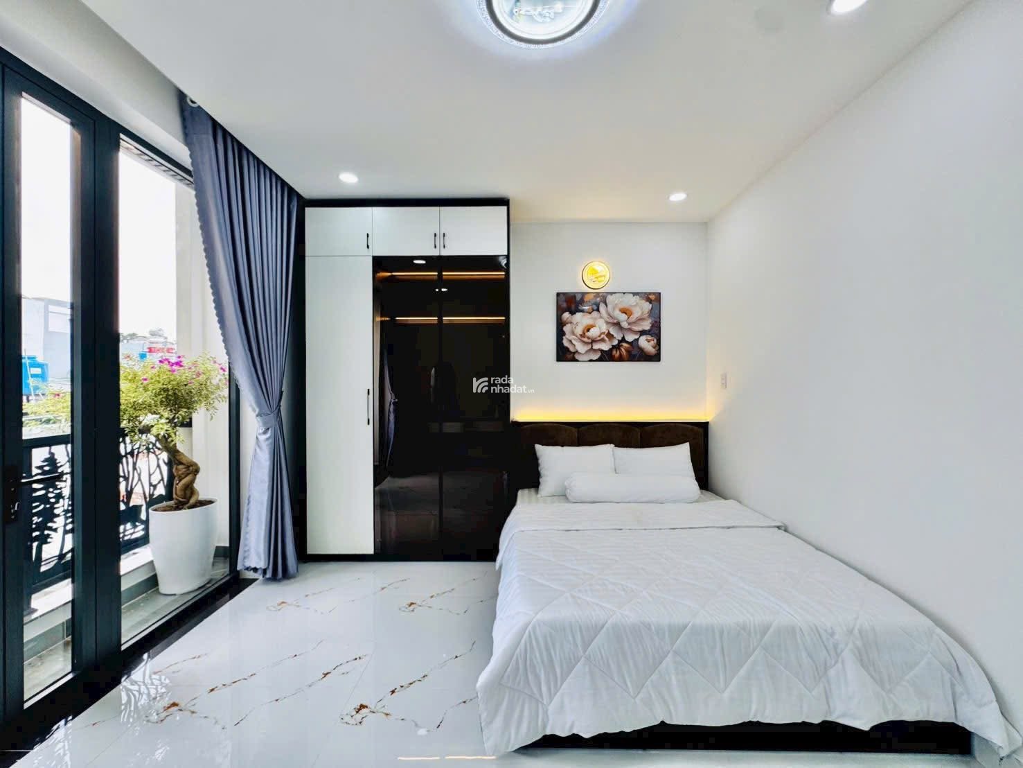 Bán nhà ngộp 3 lầu hoàn công đủ, 3tỷ3 DT 59.6m2, Lê Quang Định P1 Quận Gò Vấp, Công chứng liền