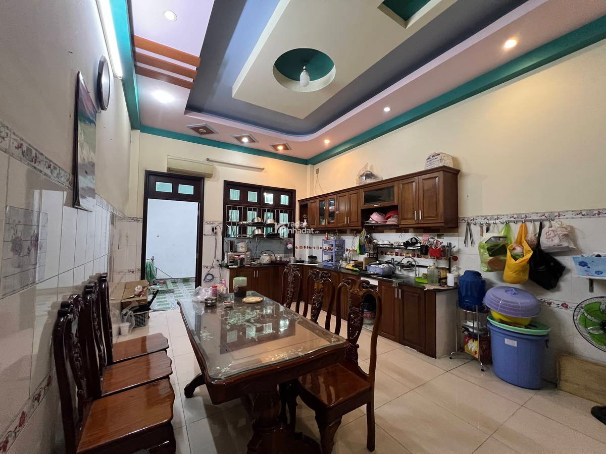 Tổ ấm lý tưởng gần ngã tư Tân Quý – Nhà 75m hẻm xe hơi, sổ riêng, giá chỉ 6.5 tỷ