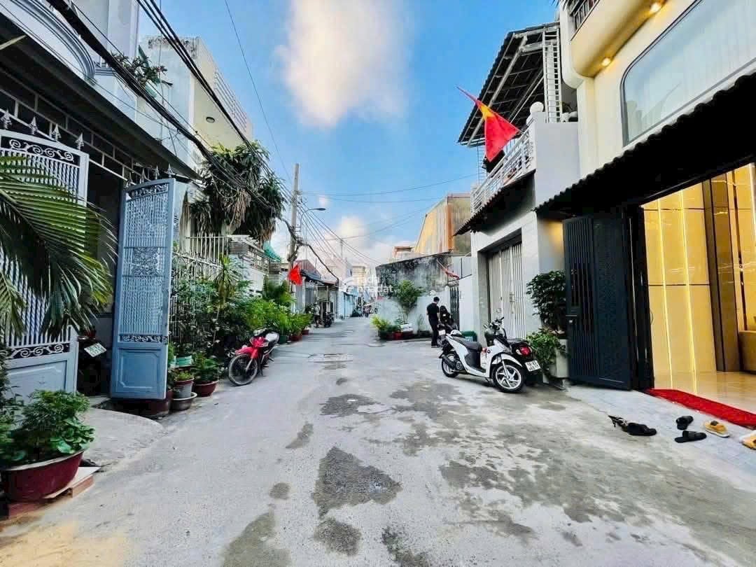 NHÀ XÂY MỚI 4 TẦNG – PHẠM VĂN CHIÊU – P16 - HẺM 7M Ô TÔ NGỦ TRONG NHÀ - FULL NỘI THẤT