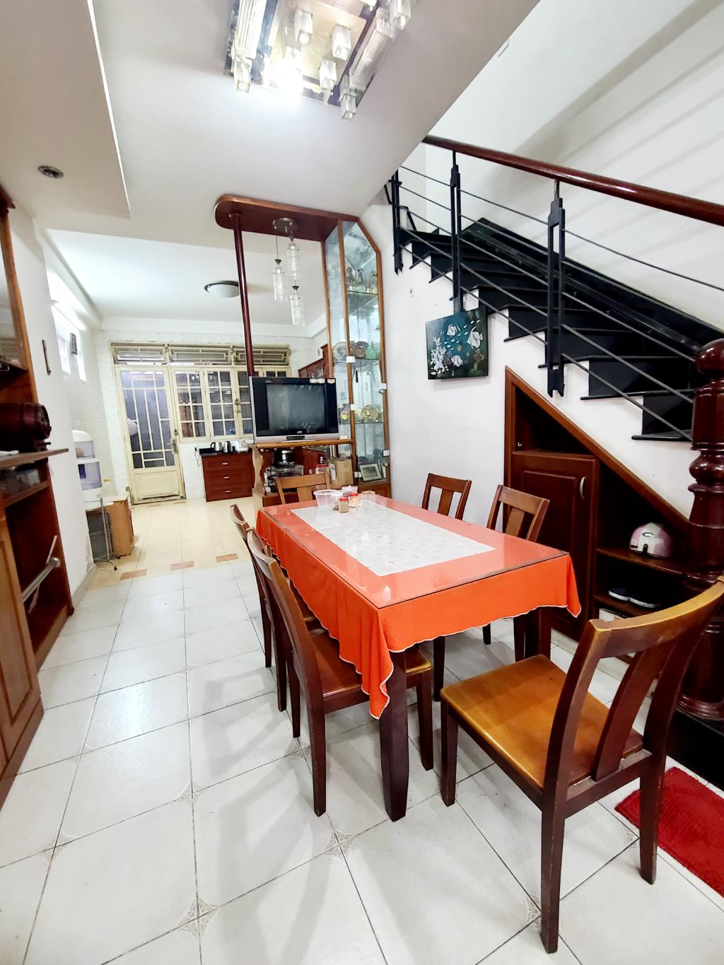 SIÊU PHẨM - 62M2 - 4 TẦNG - ĐƯỜNG 8M - LƯƠNG THẾ VINH - BÌNH TRỊ ĐÔNG - BÌNH TÂN - NGANG 4 DÀI 16