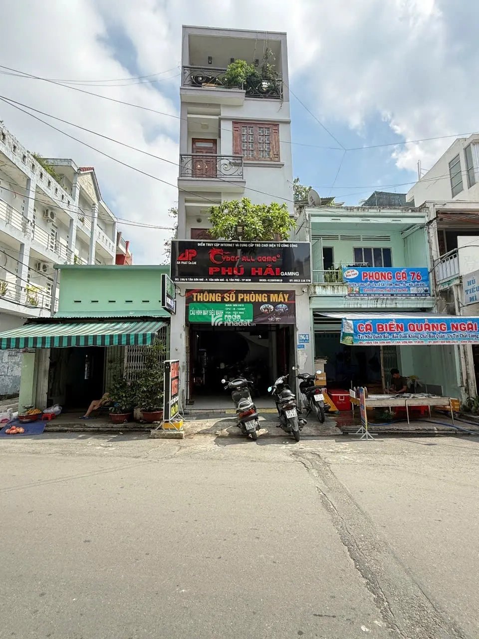 SIÊU PHẨM 4 TẦNG NGAY TÂN SƠN NHÌ ,VỊ TRÍ TRUNG TÂM, KINH DOANH SẦM UẤT 