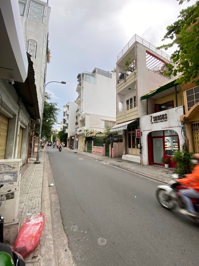 NHÀ 4 TẦNG - TRUNG TÂM QUẬN 1 - NGANG 6M - 13 TỶ 800