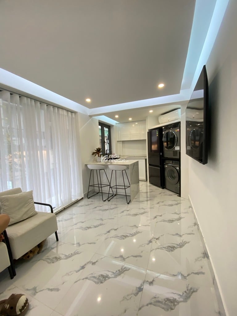 NHÀ 4 TẦNG - TRUNG TÂM QUẬN 1 - NGANG 6M - 13 TỶ 800