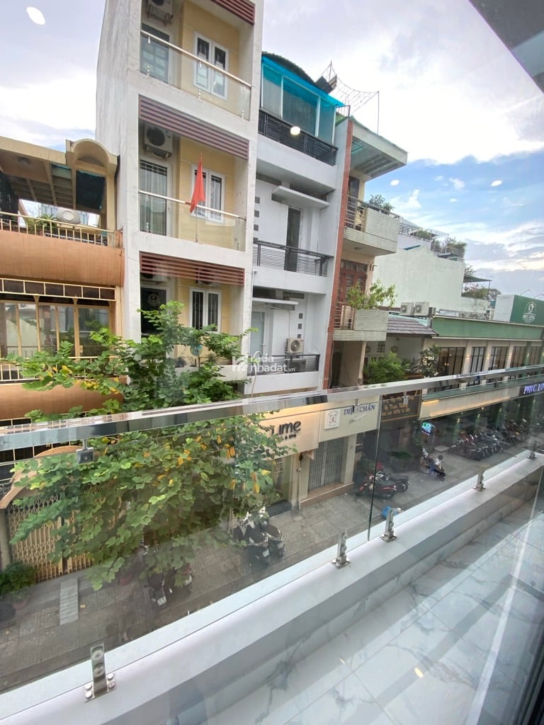 NHÀ 4 TẦNG - TRUNG TÂM QUẬN 1 - NGANG 6M - 13 TỶ 800