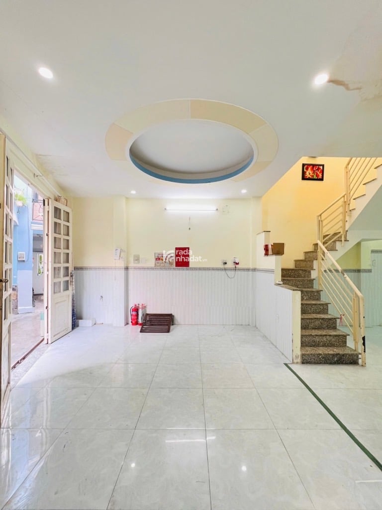 KHU PHAN XÍCH LONG, PHAN TÂY HỒ, 51M2 CÓ KC Ở NGAY. GIẢM 350TR CHỈ 5.4T TL 