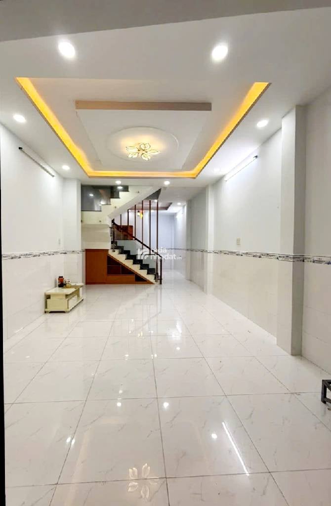 BÁN NHÀ TRỊNH THỊ TRỌNG,NHỈNH 4 TỶ 