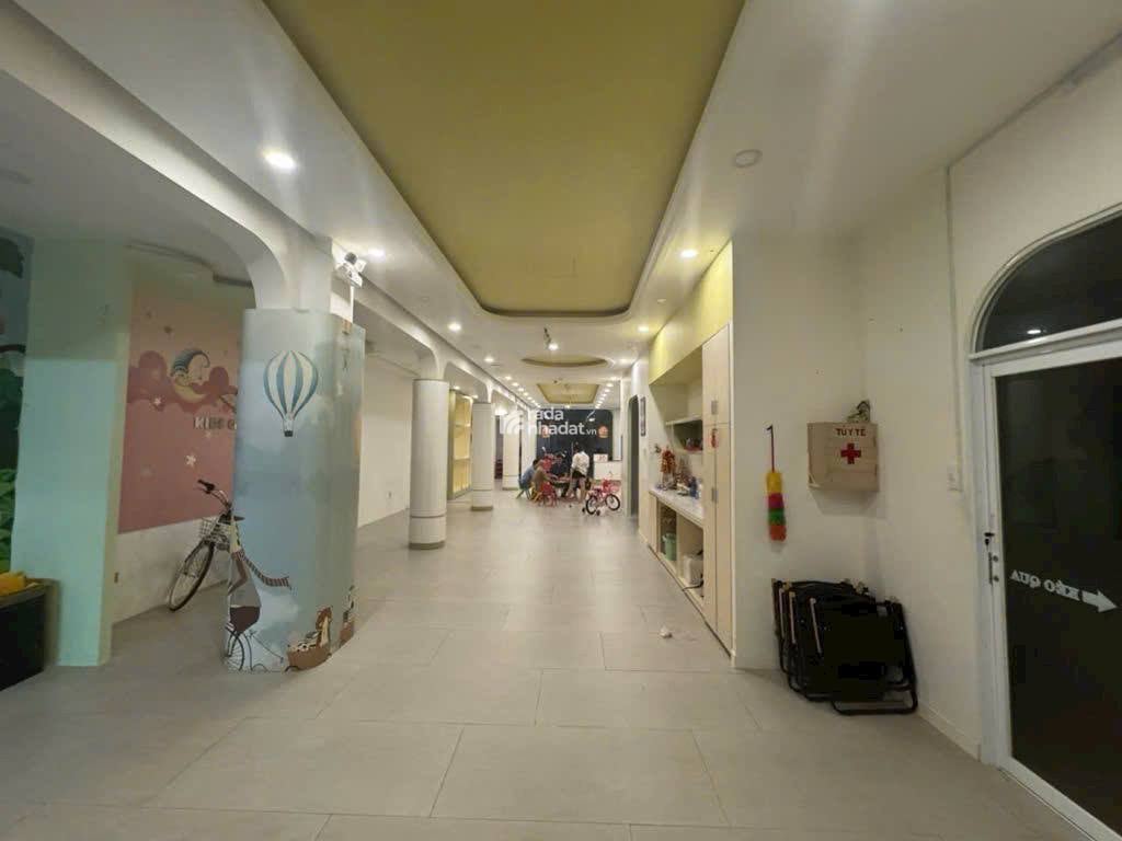 [TÂN BÌNH] MẶT TIỀN ĐỒNG ĐEN - 227M2 - 3 TẦNG - NGANG 6.4 NỞ HẬU 9.4M - GIÁ 40T