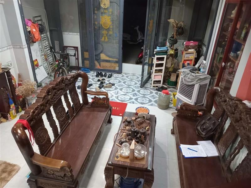 BÁN GẤP NHÀ CHỢ BÌNH THÀNH (4*14)2L_KHÔNG LỘ GIỚI _HXH THÔNG