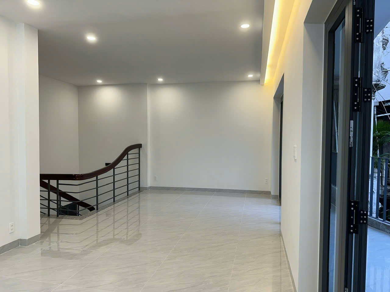 24/7: HOT BÁN BIỆT THỰ MINI ĐƯỜNG LAM SƠN, PHƯỜNG 2, TÂN BÌNH 130M2, 24 TỶ 