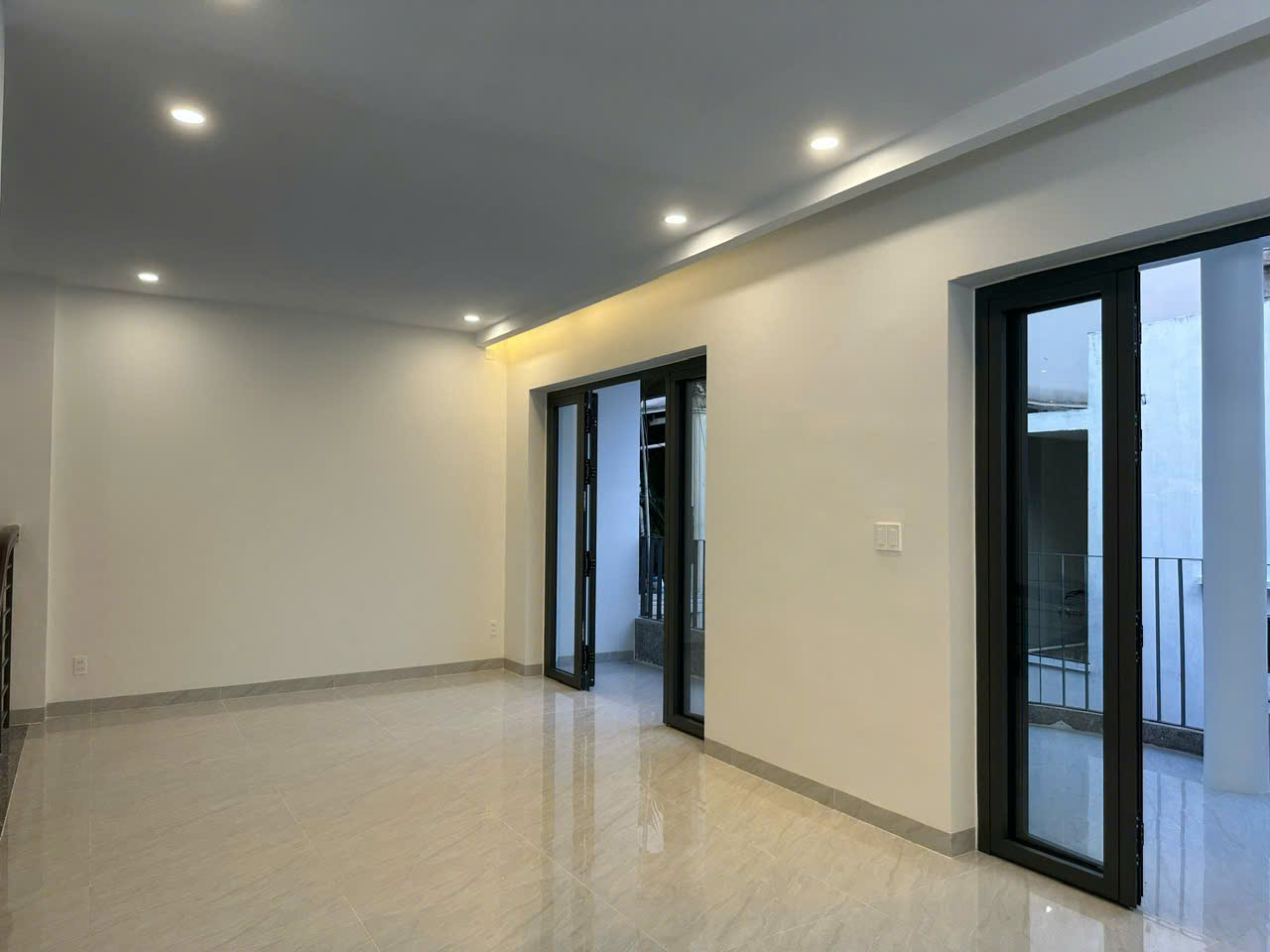 24/7: HOT BÁN BIỆT THỰ MINI ĐƯỜNG LAM SƠN, PHƯỜNG 2, TÂN BÌNH 130M2, 24 TỶ 