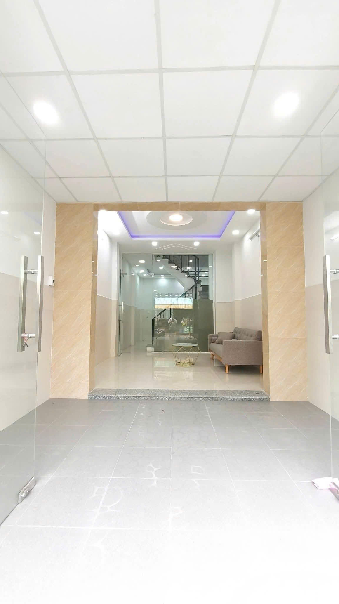 NHÀ SẴN DÒNG TIỀN 17TR/ THÁNG ĐƯỜNG NGUYỄN HUY LƯỢNG, BÌNH THẠNH/ 56M2 NHÀ MỚI SIÊU VIP/ HẺM OTO