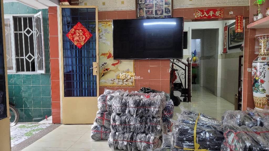 BÁN NHÀ KÊNH TÂN HÓA 70M2 5.X TỶ 3PN SÁT MẶT TIỀN TÂN PHÚ