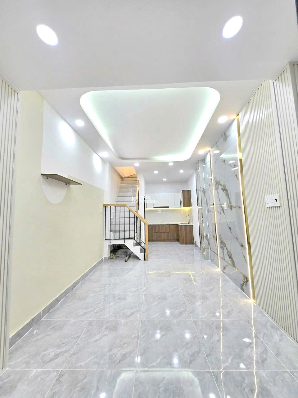 Bán nhà mới 2 lầu gần đường Trần Văn Thành P.8 Quận 8