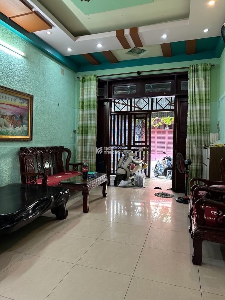 NHÀ TRUNG TÂM P.11 - HẺM TRƯỚC NHÀ 8M - DIỆN TÍCH ĐẸP 4 x 22 - 3 TẦNG 4PN - GIÁ CHỈ HƠN 8 TỶ TL