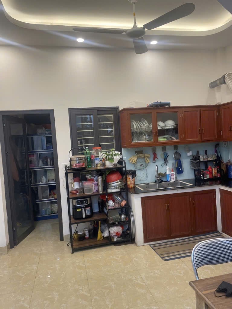 Hiếm lô góc Hoàng Hoa Thám gần phố ngõ thông kinh doanh 48m2 x 5 tầng hơn 10 tỷ