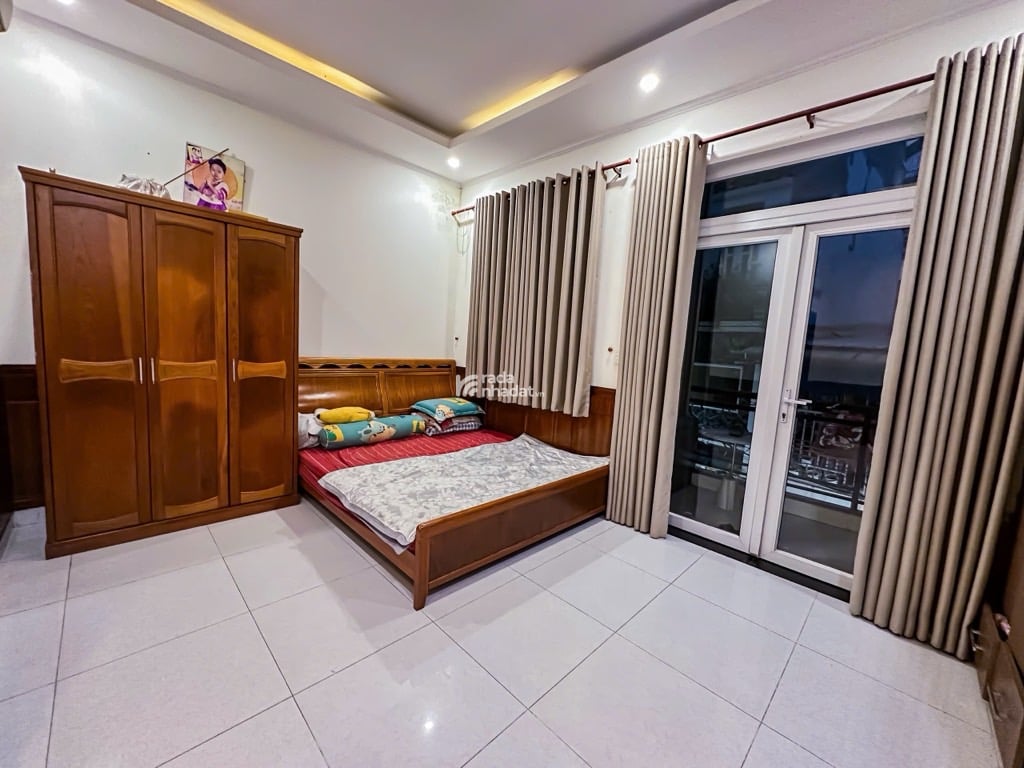HUỲNH VĂN NGHỆ - PHẠM VĂN BẠCH - 75M2 - NGANG 5M - 3 TẦNG - NHÀ ĐẸP Ở NGAY - 6 TỶ 900