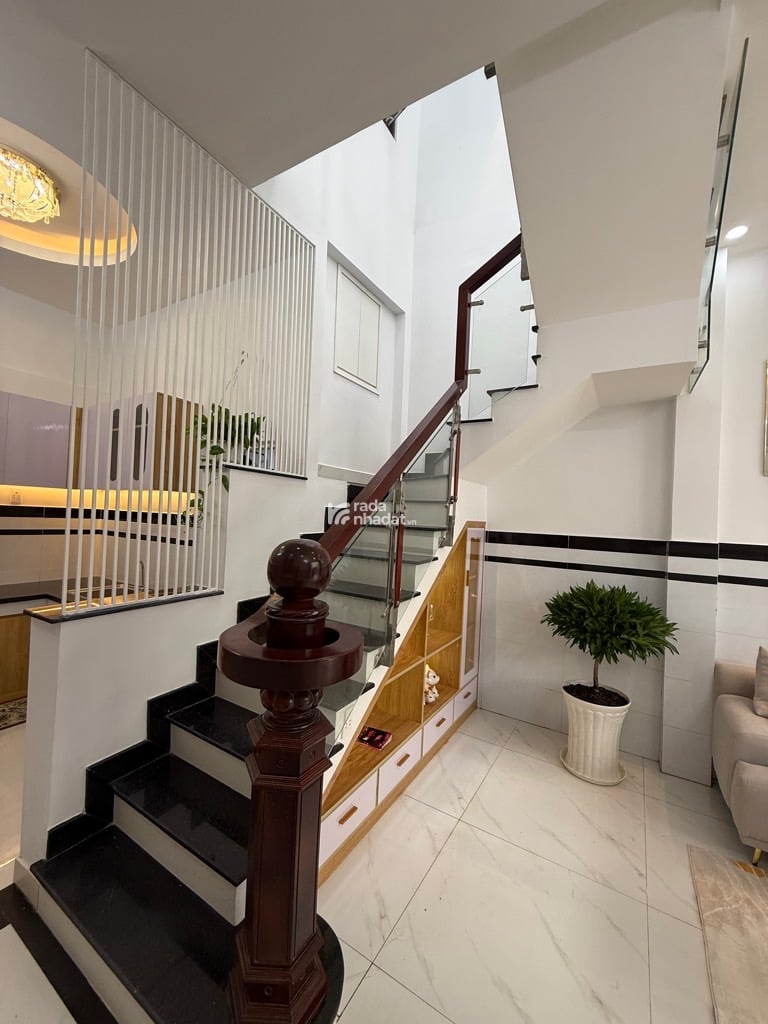 HẺM 4M TRẦN THÁNH TÔNG, TÂN BÌNH, 30M2 CÓ KC Ở NGAY. GIẢM 350TR CHỈ CÒN 4.15T TL