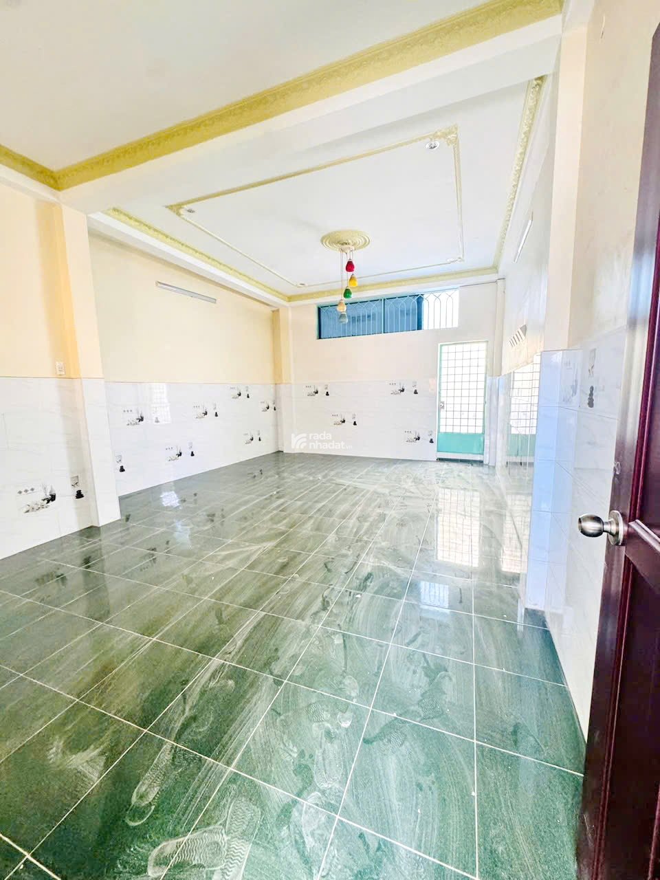 Bán nhà mặt tiền 2 lầu 124m2 đường Ba Đình P.10 Quận 8