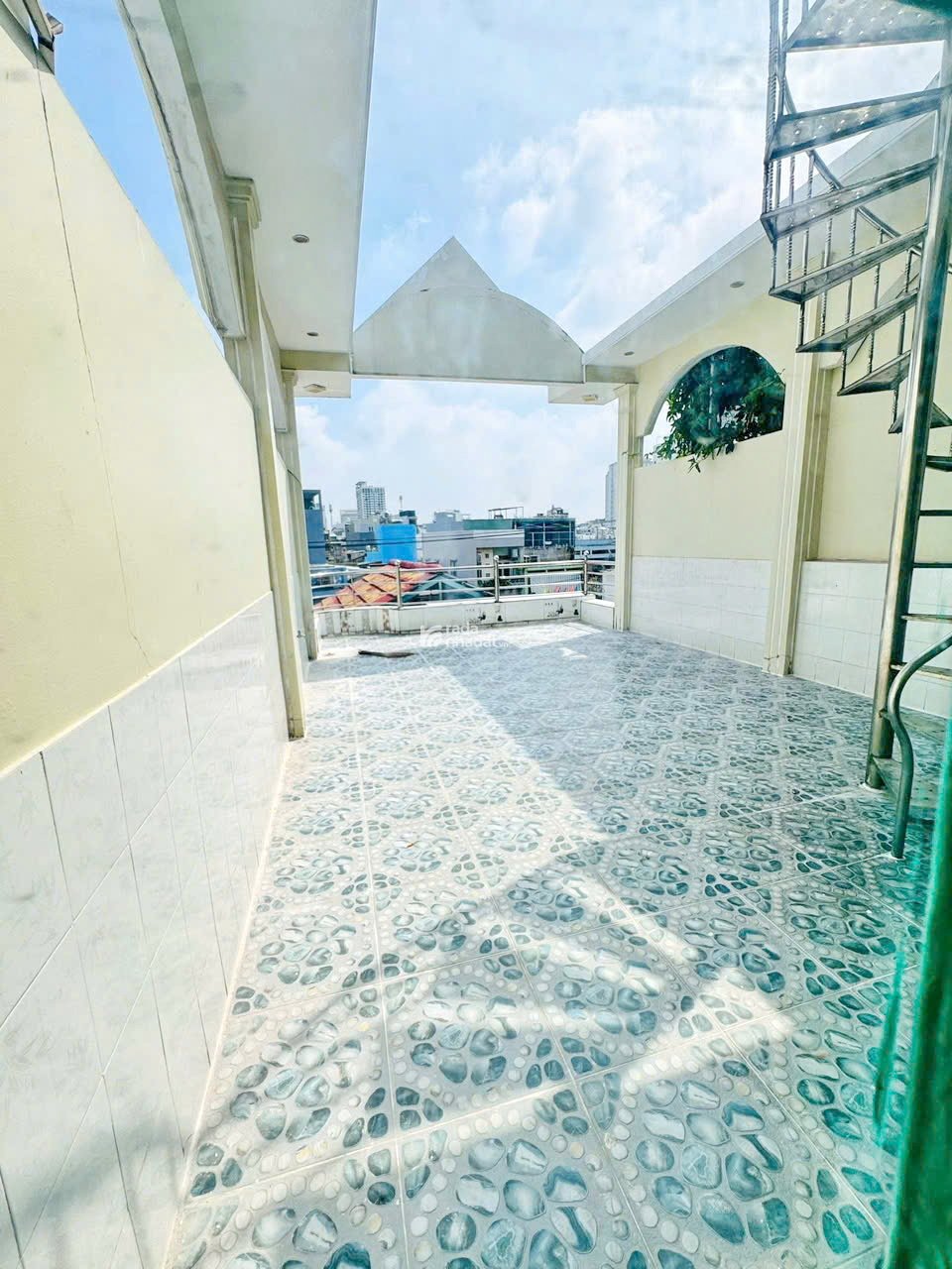 Bán nhà mặt tiền 2 lầu 124m2 đường Ba Đình P.10 Quận 8