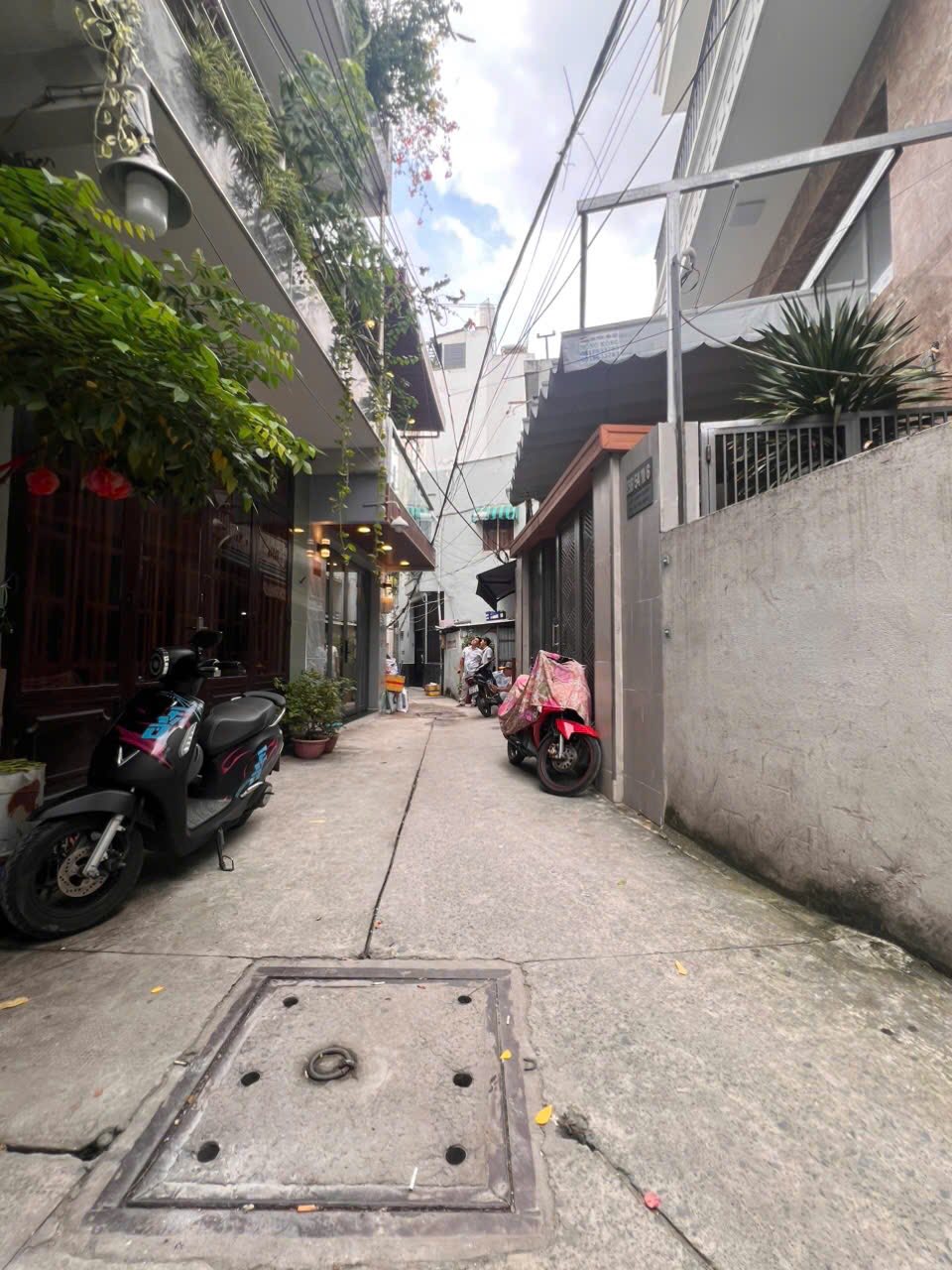 Lạc Long Quân, P. Tân Hoà ( Phường 8 cũ Tân Bình. Giá 4,350 tỷ