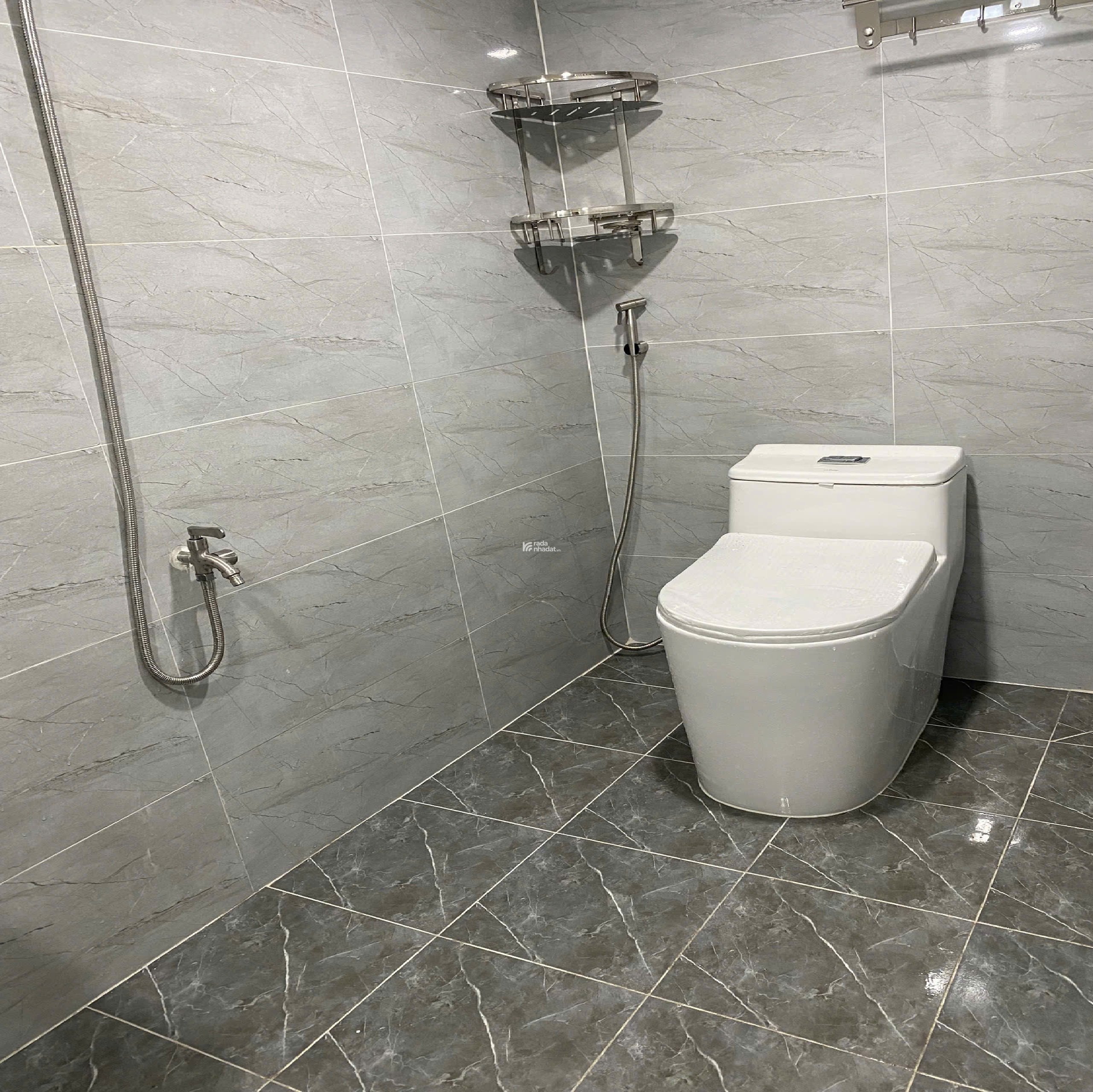 Bán nhà Cách Mạng Tháng Tám -Quận 3 - 4.6 x 6.4 m - Giá 3.8 tỷ