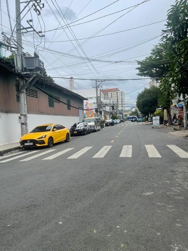 bán nhà gần tân hương phường tân quý