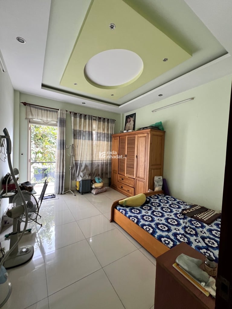 BÁN NHÀ 3TẦNG PHƯỜNG PHƯỚC BÌNH Q9 -HÀNG XÓM GLOBAL CITY - 95M2 NGANG 4M - SHR -NHỈNH 10TỶ TL