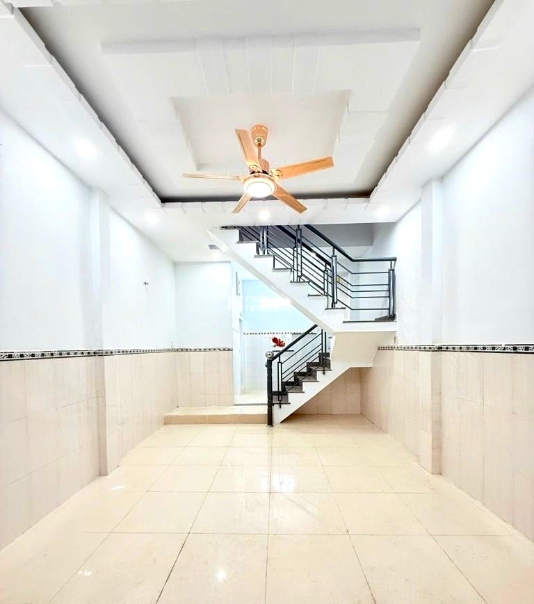 NHÀ 41M2 - HXH HUỲNH VĂN NGHỆ - TÂN BÌNH - HOÀN CÔNG ĐỦ.