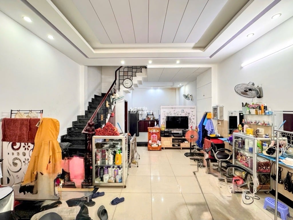 HIẾM ! Nhà Giá Rẻ - Bình Tân - Mặt Tiền -  45m2 - 4 tầng -  chỉ nhỉnh 5ty