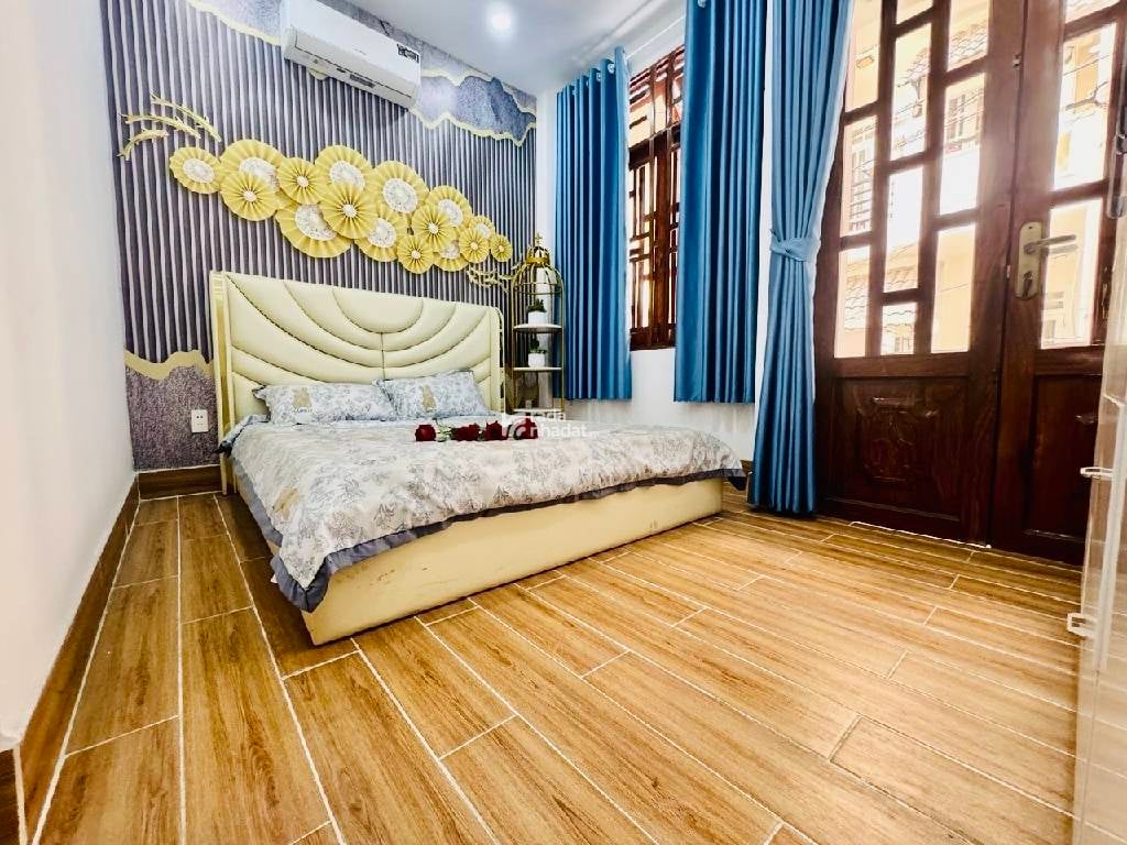SIÊU PHẨM NHÀ PHỐ - 4 TẦNG NỞ HẬU - 4 x 12m - ÔTÔ TRONG NHÀ - PHẠM VĂN CHIÊU GÒ VẤP, 6.X TỶ