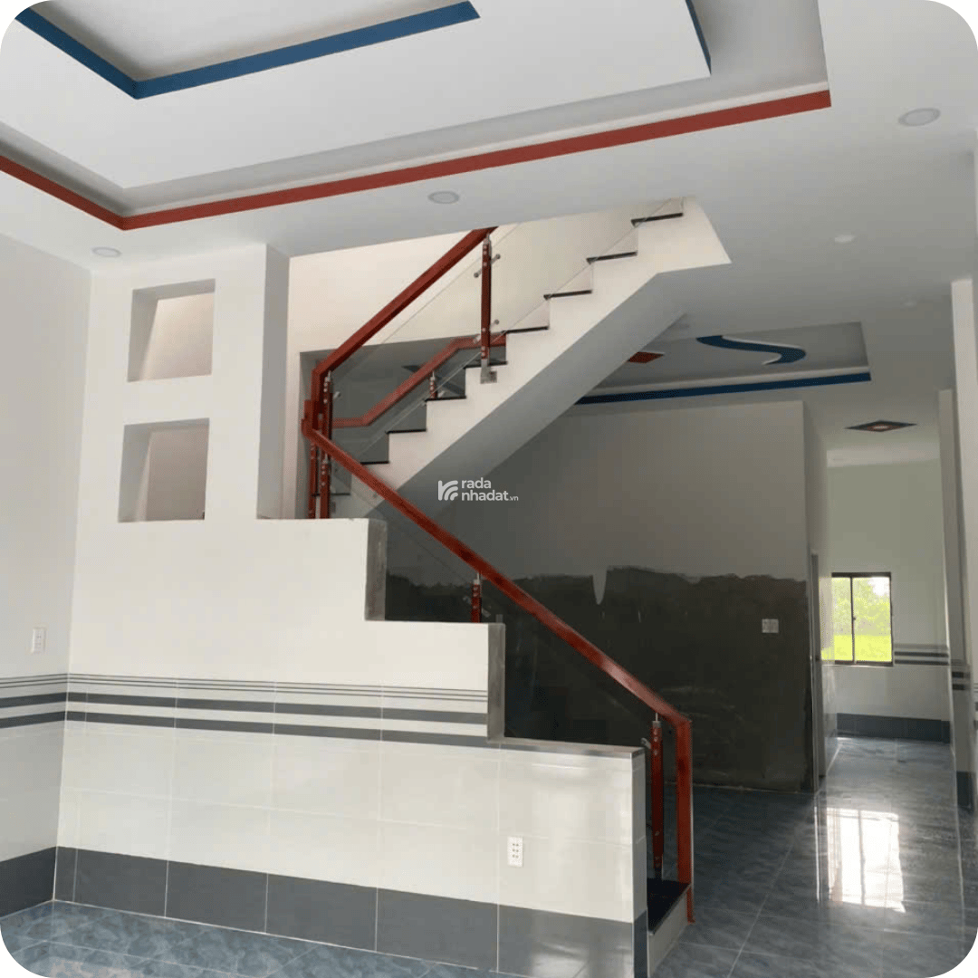 Chủ kẹt tiền - Bán gấp nhà siêu đẹp 100m vuông. 