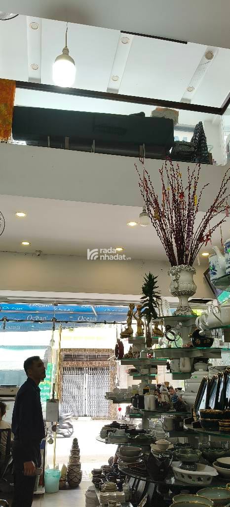 MẶT TIỀN Q3 - VỊ TRÍ KINH DOANH ĐỈNH - 7 TẦNG THANG MÁY XỊN