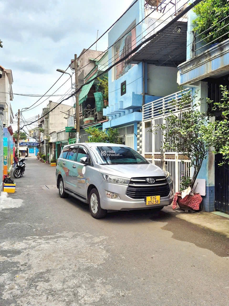 NHÀ HẺM XE HƠI, VỊ TRÍ ĐẸP, GẦN ĐƯỜNG LỚN, SÁT Q7 GIÁ BÁN: 3 TỶ 750 TL