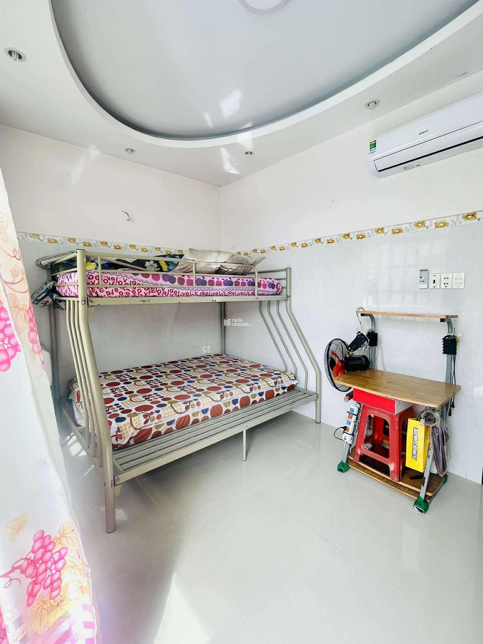 NHÀ HXH THÍCH QUẢNG ĐỨC 5 TẦNG 6 PN - 56m2 (4.6  12) - 10.5 TỶ