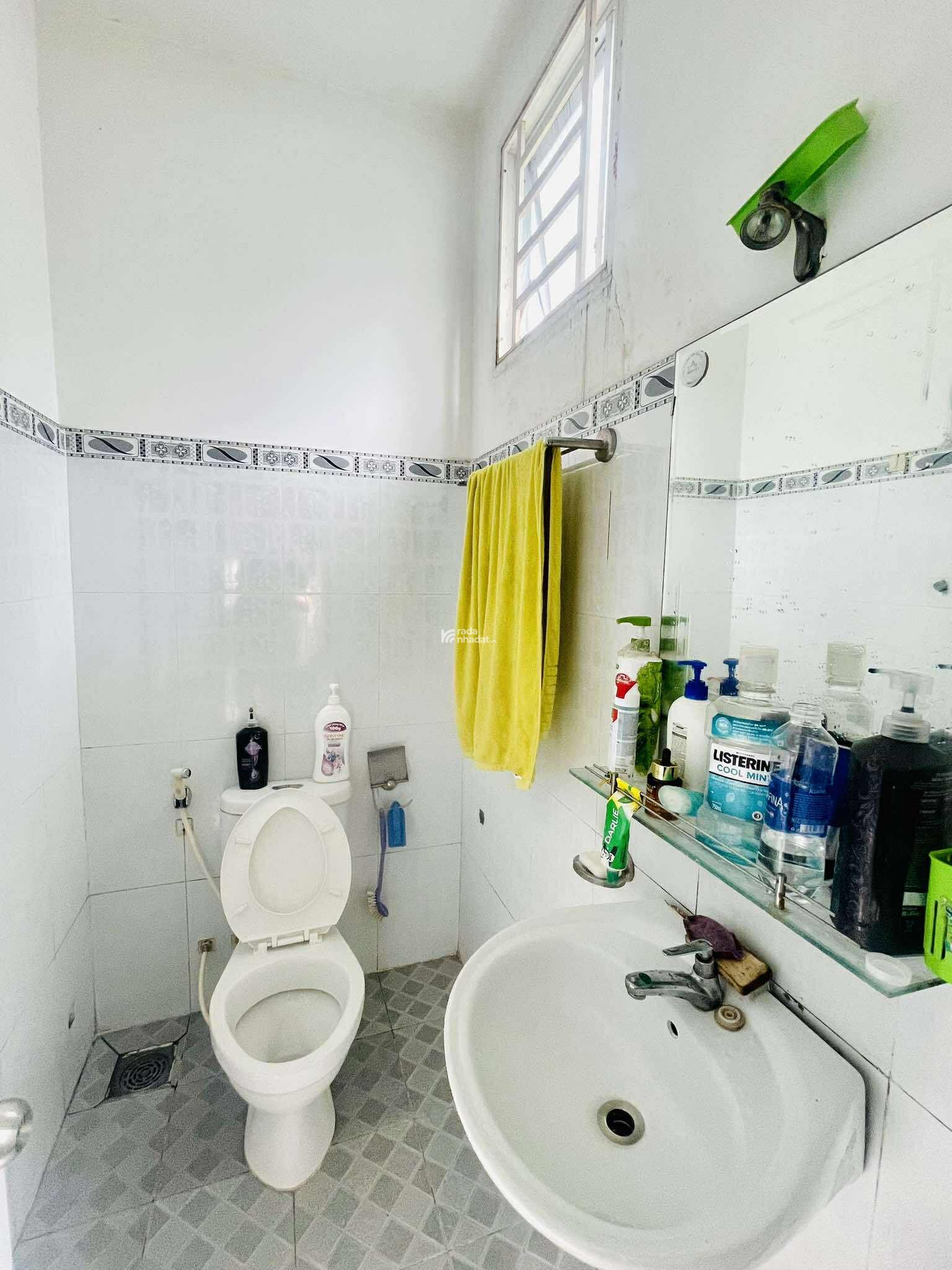 NHÀ HXH THÍCH QUẢNG ĐỨC 5 TẦNG 6 PN - 56m2 (4.6  12) - 10.5 TỶ