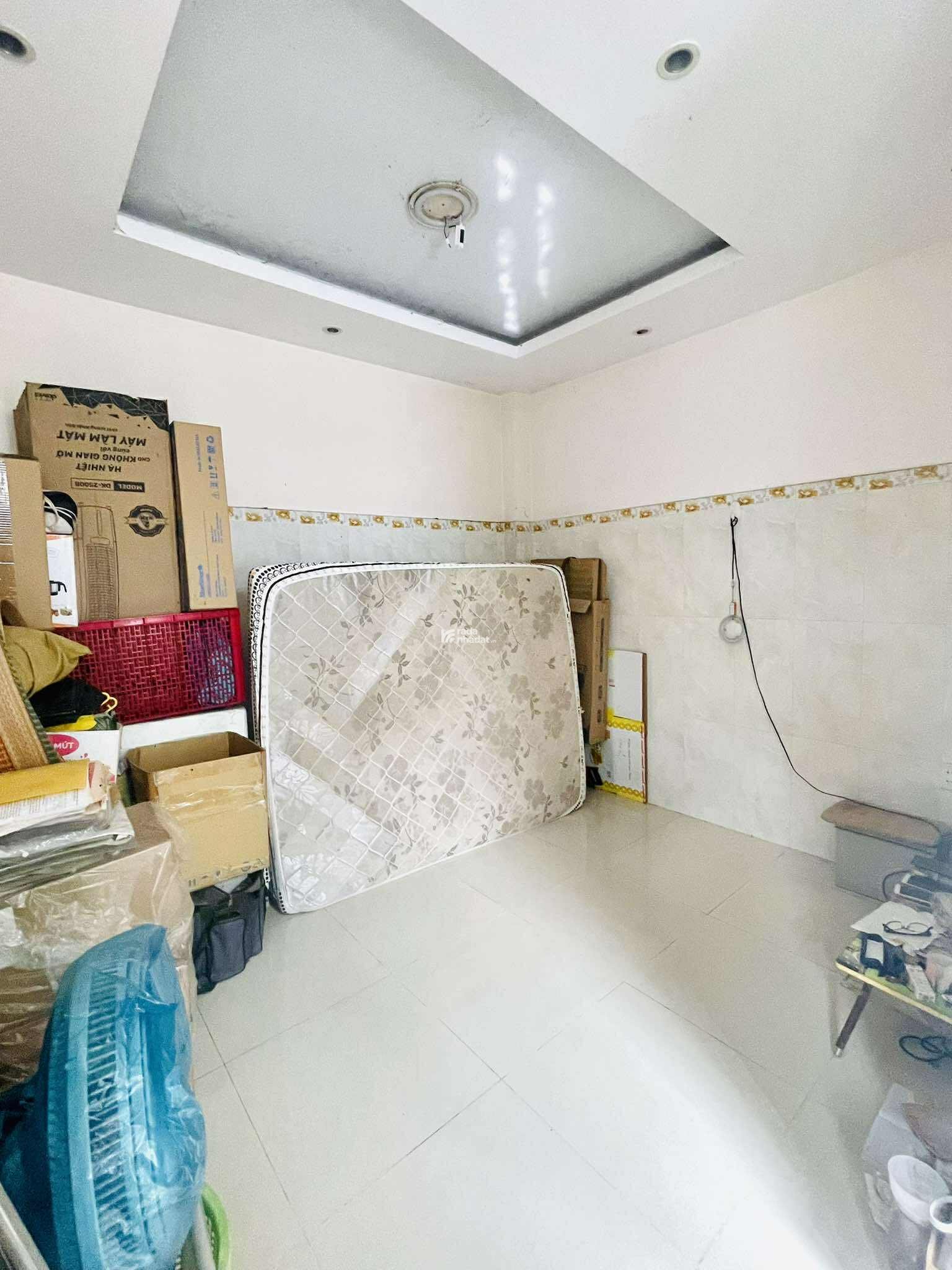 NHÀ HXH THÍCH QUẢNG ĐỨC 5 TẦNG 6 PN - 56m2 (4.6  12) - 10.5 TỶ