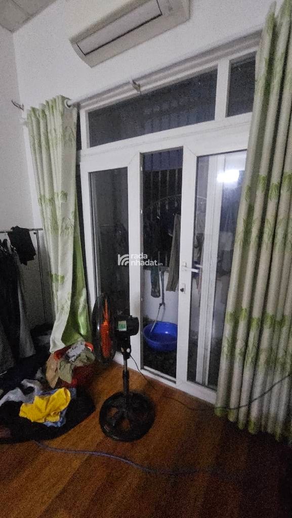 Bán Nhà Gò Dầu Sát Mặt Tiền, DTSD 42m2, Chỉ 2.35 tỷ