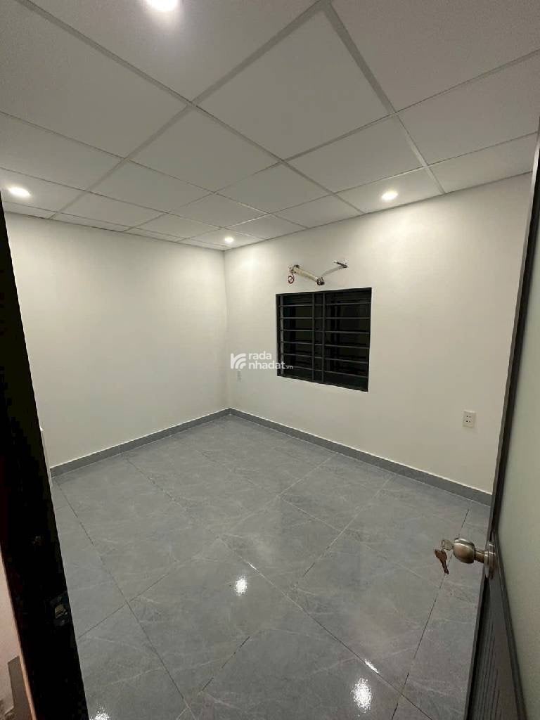 NHÀ ĐẸP Ở NGAY ,Ngay  Trường Lê Anh Xuân, Uỷ Bạn Phường,Trường Trần Phú