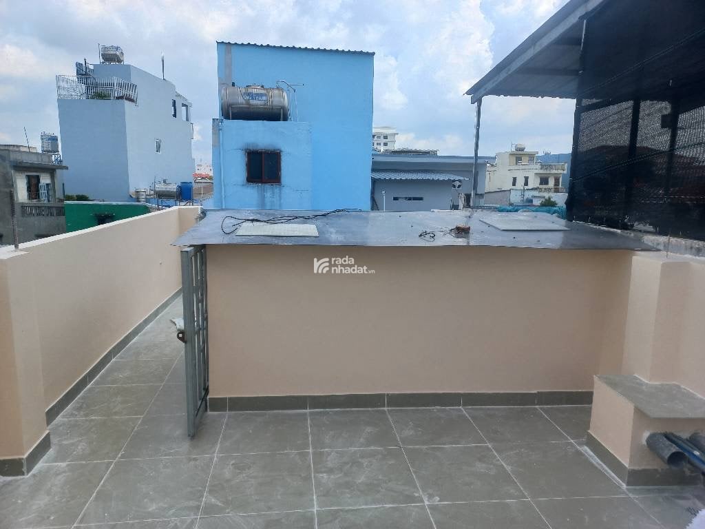 Nhà đẹp 3 tầng SHR Giá chỉ hơn 3 tỷ tại Bình Đông