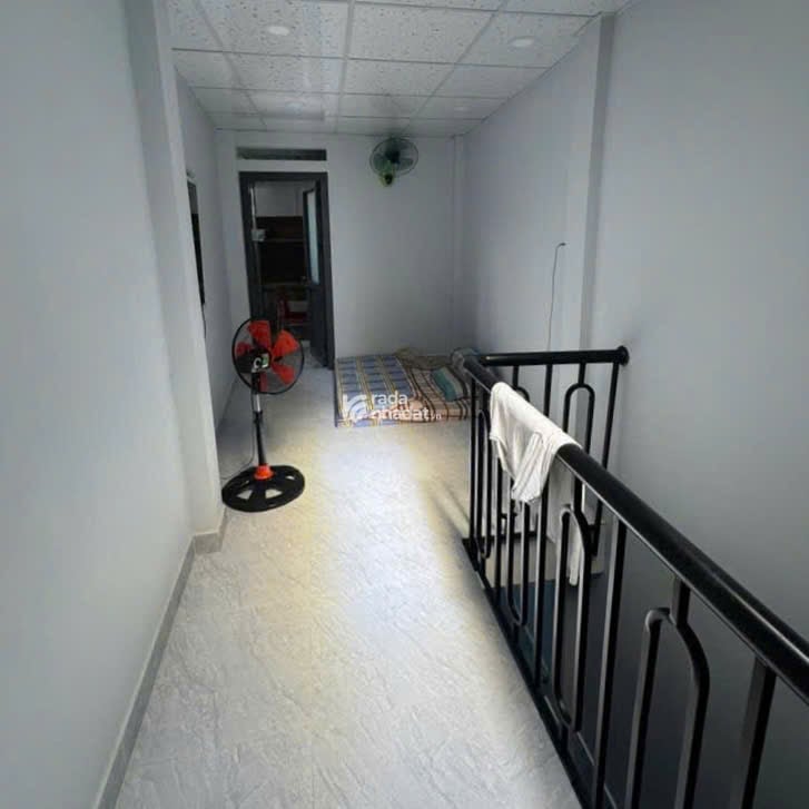 Nhà hẻm Cách Mạng Tháng Tám - QUẬN 10 - 68 m2 - 3.7 tỷ