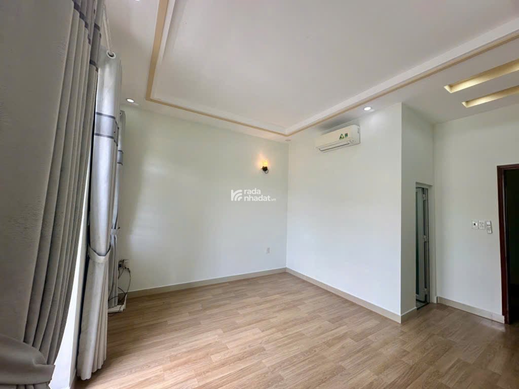 Bán nhà cấp 4 HXH 8m, đường Man Thiện, Tăng Nhơn Phú A, Quận 9 ,130m2, giá chỉ 7 tỷ
