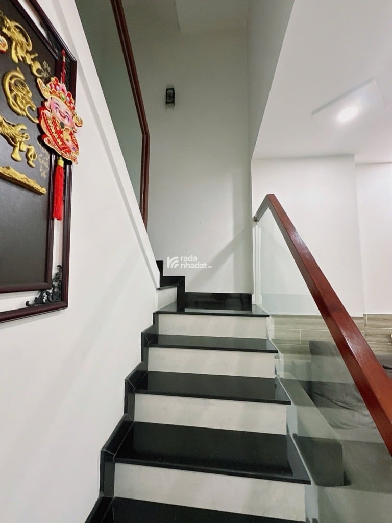 Nhà Đẹp 4 Tầng - Khu Vip Tân Phú Ngay Trường Cấp 3 Trần Phú Sát Chợ Tân Hương - Hẻm Nhựa Oto 