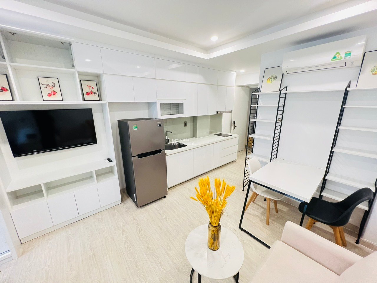 Cho thuê căn hộ quận 1, thang máy, có dịch vụ dọn phòng gần cầu Thị Nghè, Thảo Cầm Viên