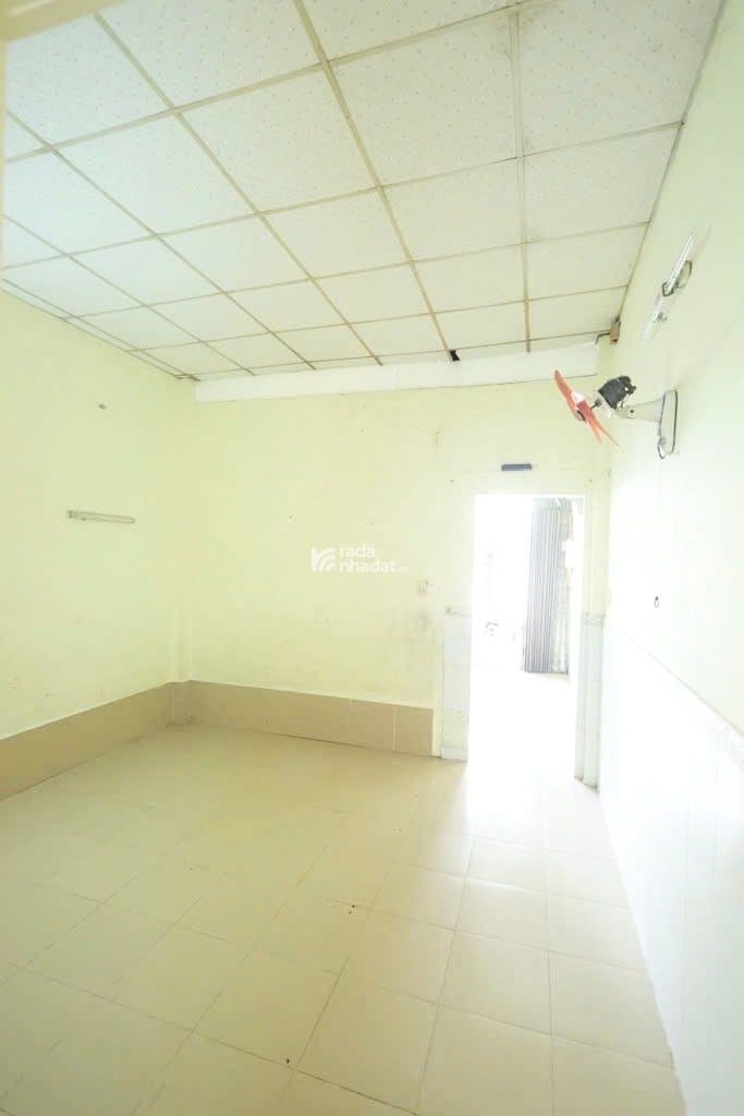  Lạc Long Quân, Phường 3, Quận 11