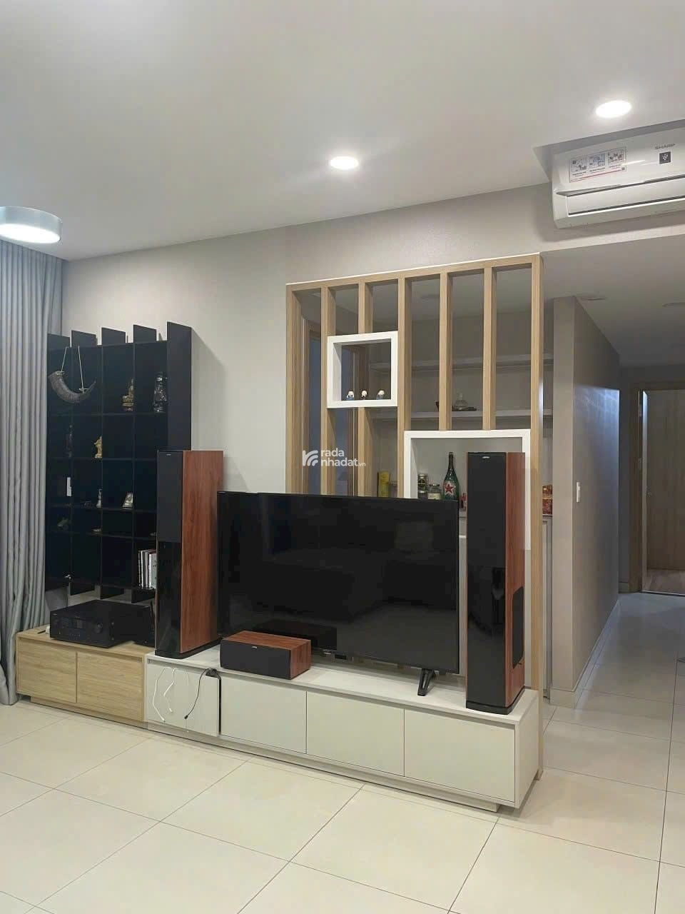 Chính chủ bán căn hộ 3PN Đông Nam để lại toàn bộ nội thất