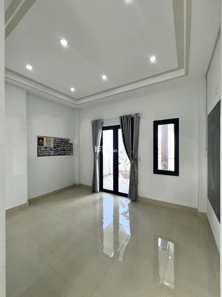 NHÀ 4 TẦNG ĐẸP 60M2 HẺM XE TẢI, P. TĂNG NHƠN PHÚ, THỦ ĐỨC