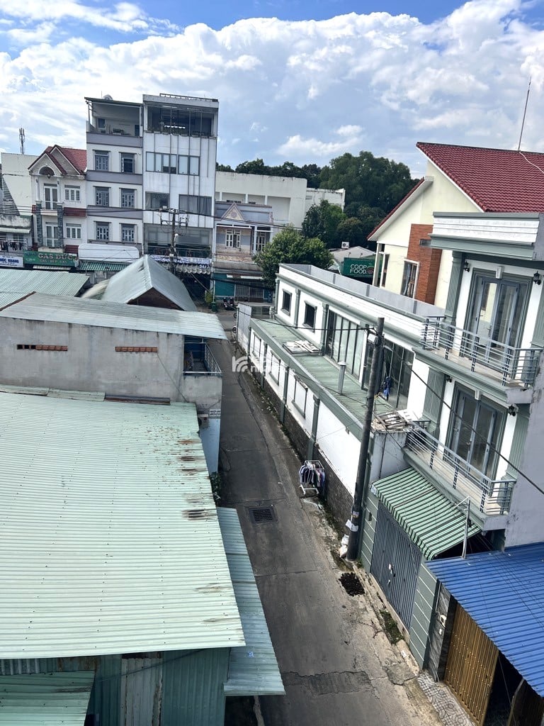 NHÀ 4 TẦNG ĐẸP 60M2 HẺM XE TẢI, P. TĂNG NHƠN PHÚ, THỦ ĐỨC